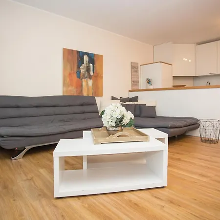 Welcome In - In Mit Balkon Und Abstellraum * ווינטרברג