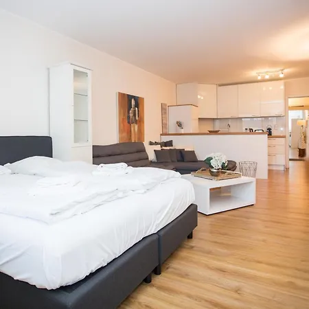 Welcome In - In Mit Balkon Und Abstellraum