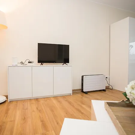 Welcome In - In Mit Balkon Und Abstellraum *