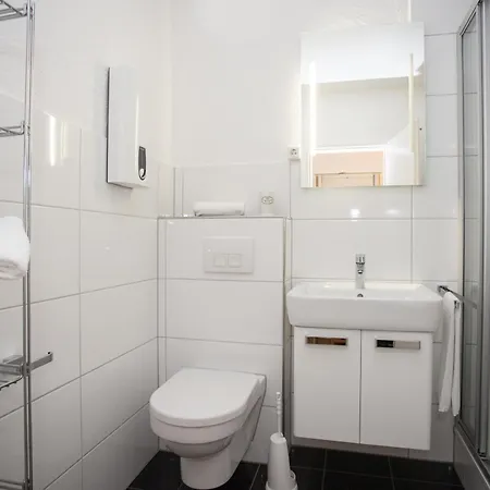 شقة Welcome In - In Mit Balkon Und Abstellraum